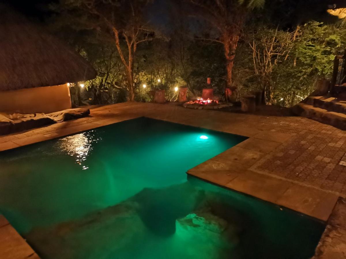 Adorable Unique Guest House - African Bush Feel Kalkheuvel エクステリア 写真