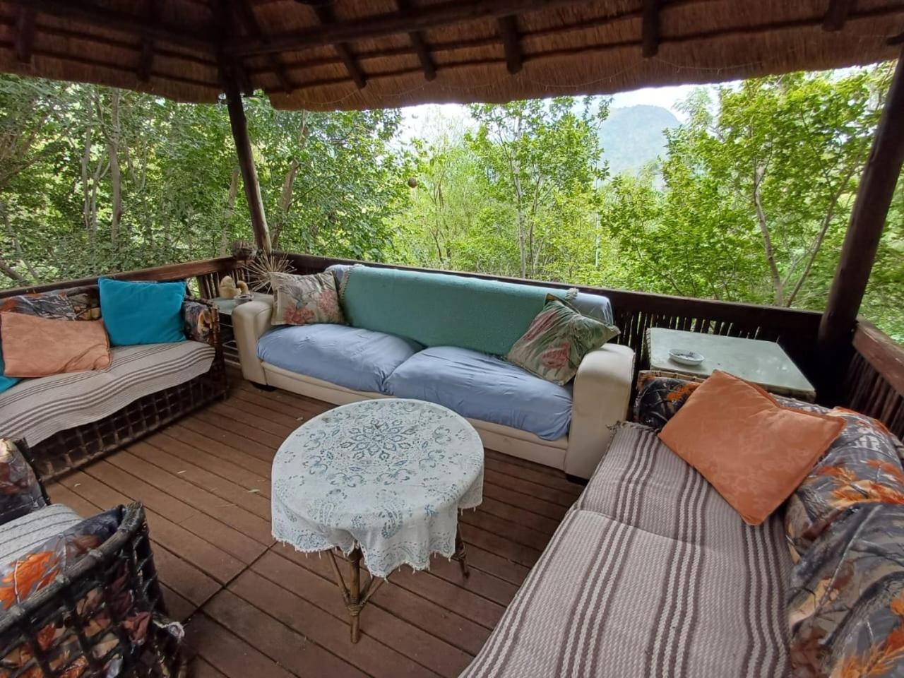 Adorable Unique Guest House - African Bush Feel Kalkheuvel エクステリア 写真